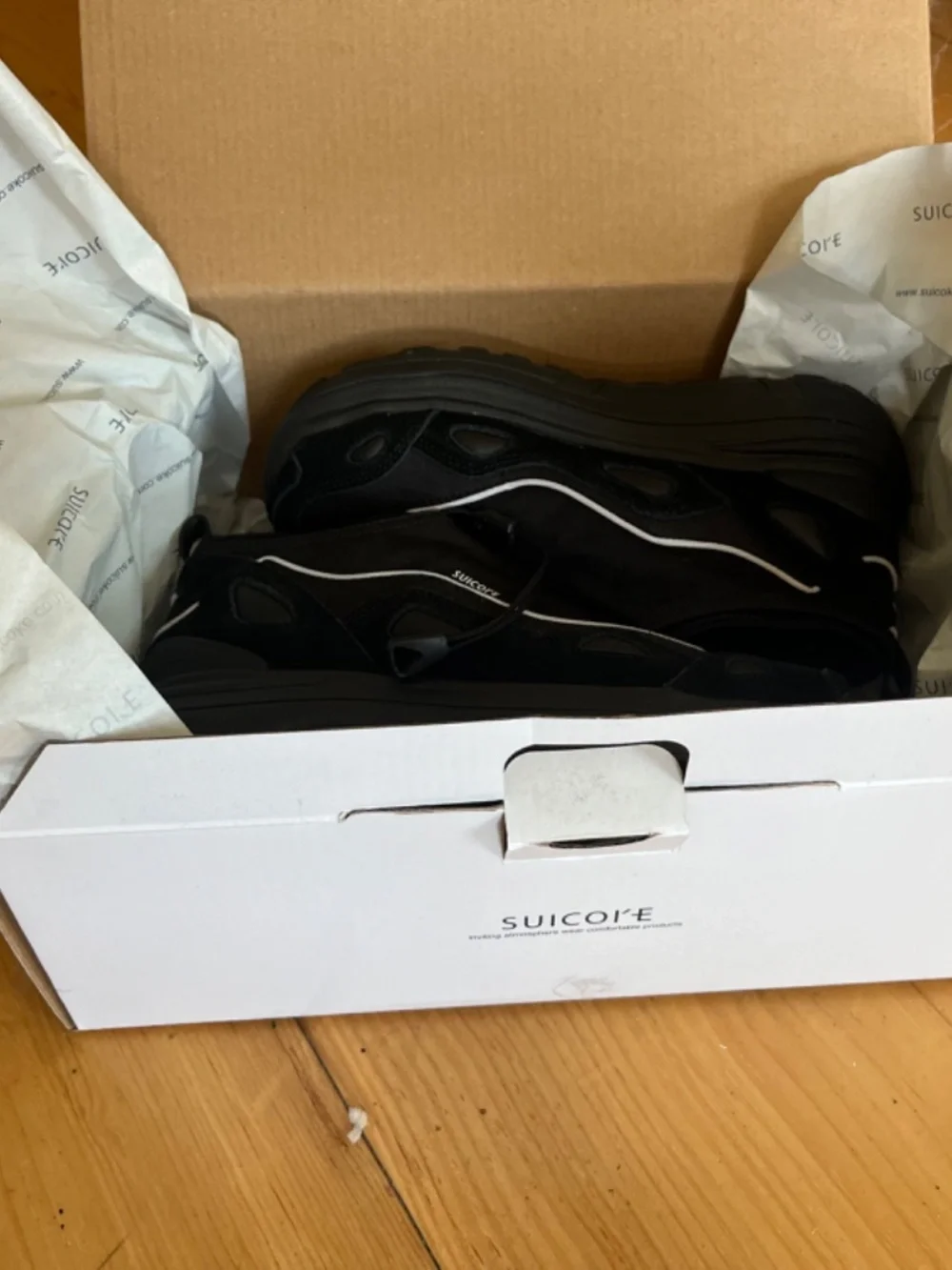BRAND NEW Suicoke Akk-Zip Panelled Sneakers Black Size 7 women's